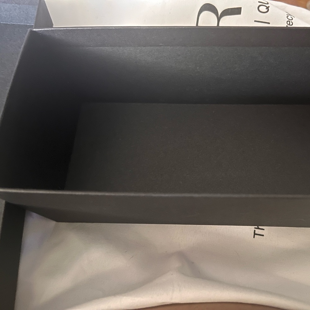 Dolce & Gabbana Empty Eye Glass Box Only - Picture 2 of 4